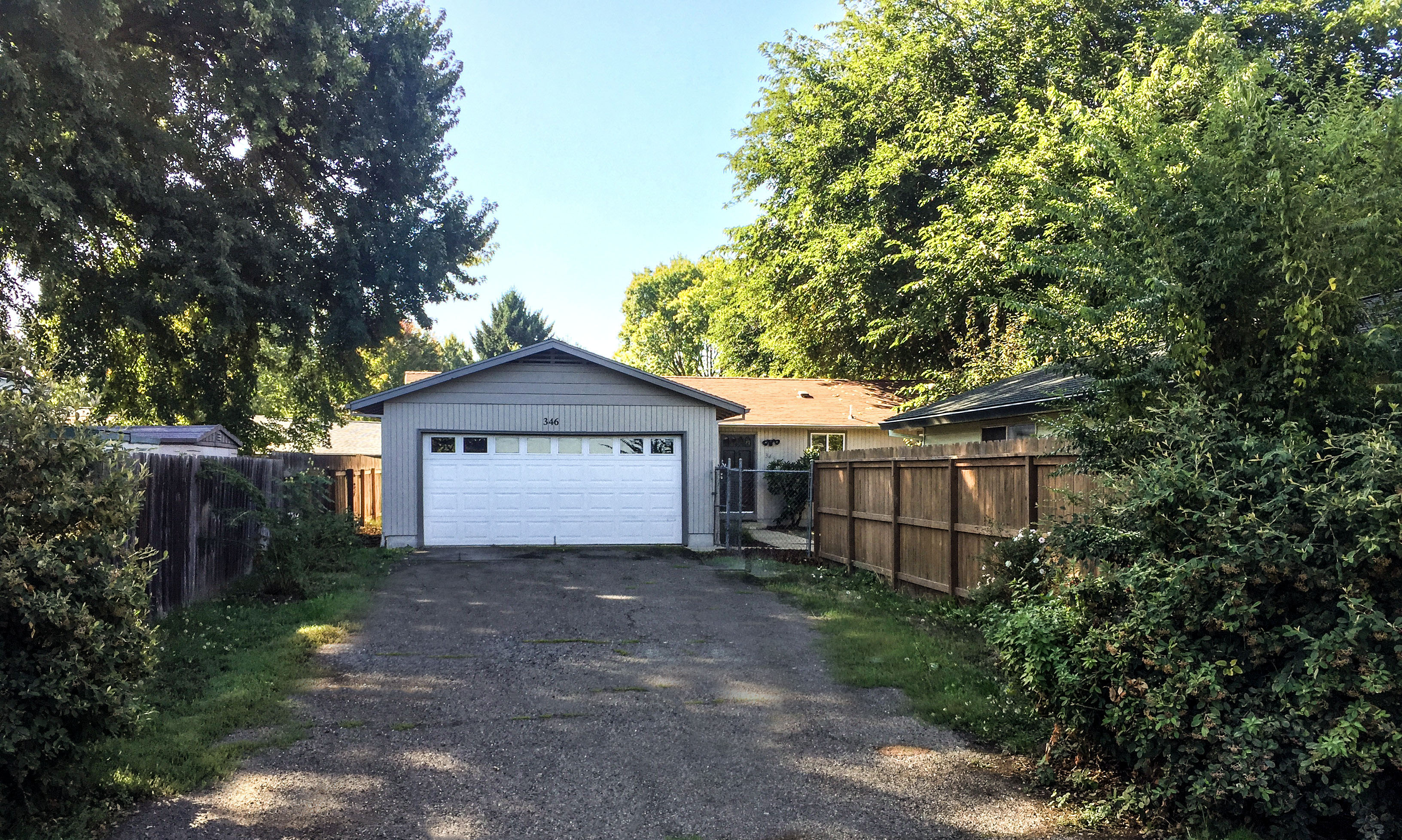 346 Arnwood Street Medford Oregon 97501 Landline Real Estate LLC